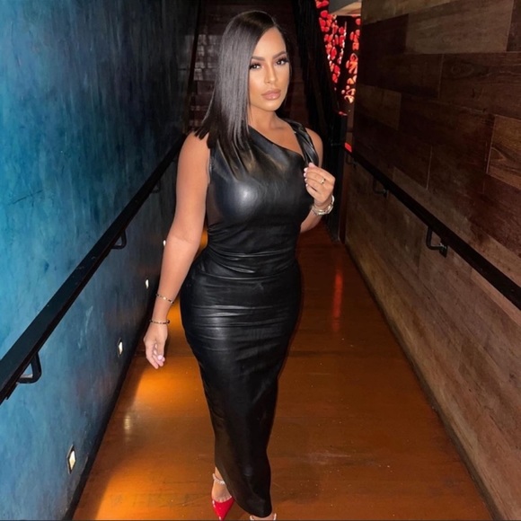 Zara Black Faux Leather Midi Dress - Picture 12 of 17